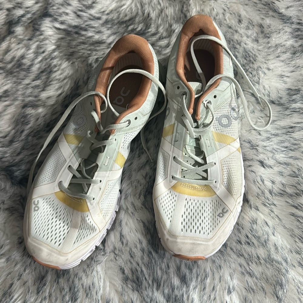 On running size 38 women